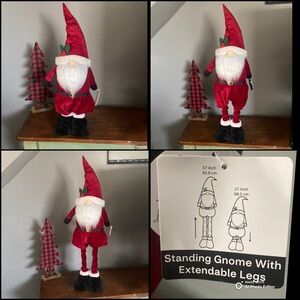NWT- Beautiful Santa Greeter Gnome Decoration w/ Extendable Legs 27”-37”